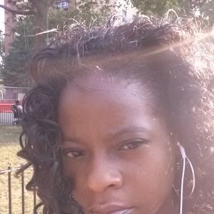 Meet your Posher, Lashona